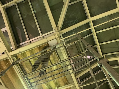 38.モール広場雨受け皿設置