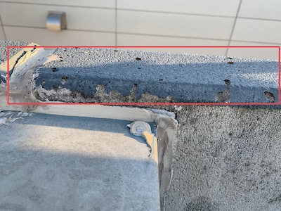 5.パラペットコーキング作業