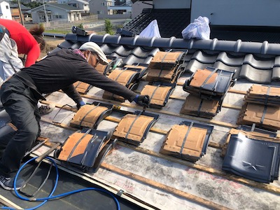 13.瓦葺替え工事