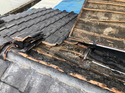 9.谷板金交換工事