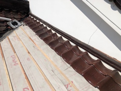 10.瓦葺き直し工事