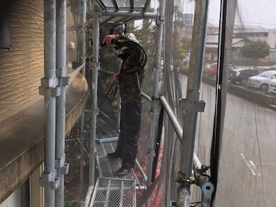 9.外壁塗装工事