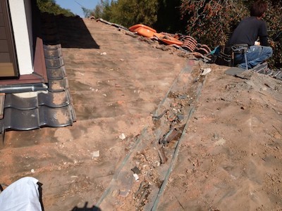 14.瓦葺き直し工事