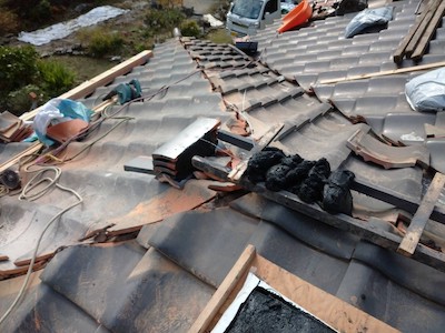 23.瓦葺き直し工事