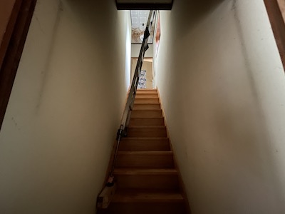 5.階段天井修繕