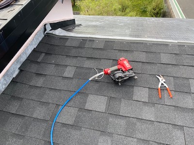 10.アスファルトシングルカバー工事