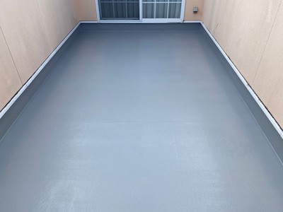 佐賀県　戸建一階天井からの雨漏り。バルコニーの防水劣化が原因。防水下地 張り替え。FRP防水工事