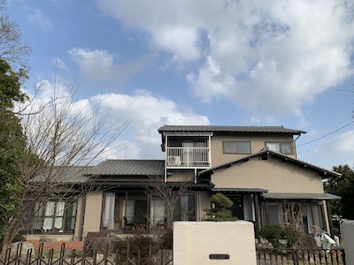 福岡市 T様　雨漏り修理 DIY 間違ったコーキング防水で雨漏りが悪化!屋根カバー工法で解決!